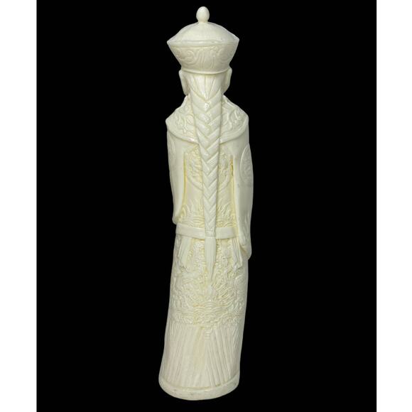 Vintage Chinese Sculptures Figurines Resin - Picture 6 of 10